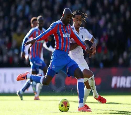 激战正酣,费内巴切与,阿纳多卢艾,开元体育官网,开元棋牌品牌,开元体育精彩,开元棋牌