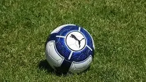 杨紫张艺兴节目中同穿情侣装，疑似恋情曝光