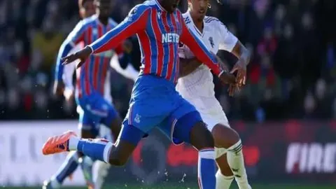 激战正酣！费内巴切与阿纳多卢艾菲斯巅峰对决，17胜12情报大揭秘！不容错过的篮球盛宴！