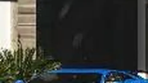 深圳劲旅中卫告别：前国足归化焦点引粉丝感动，深情祝福满溢离场